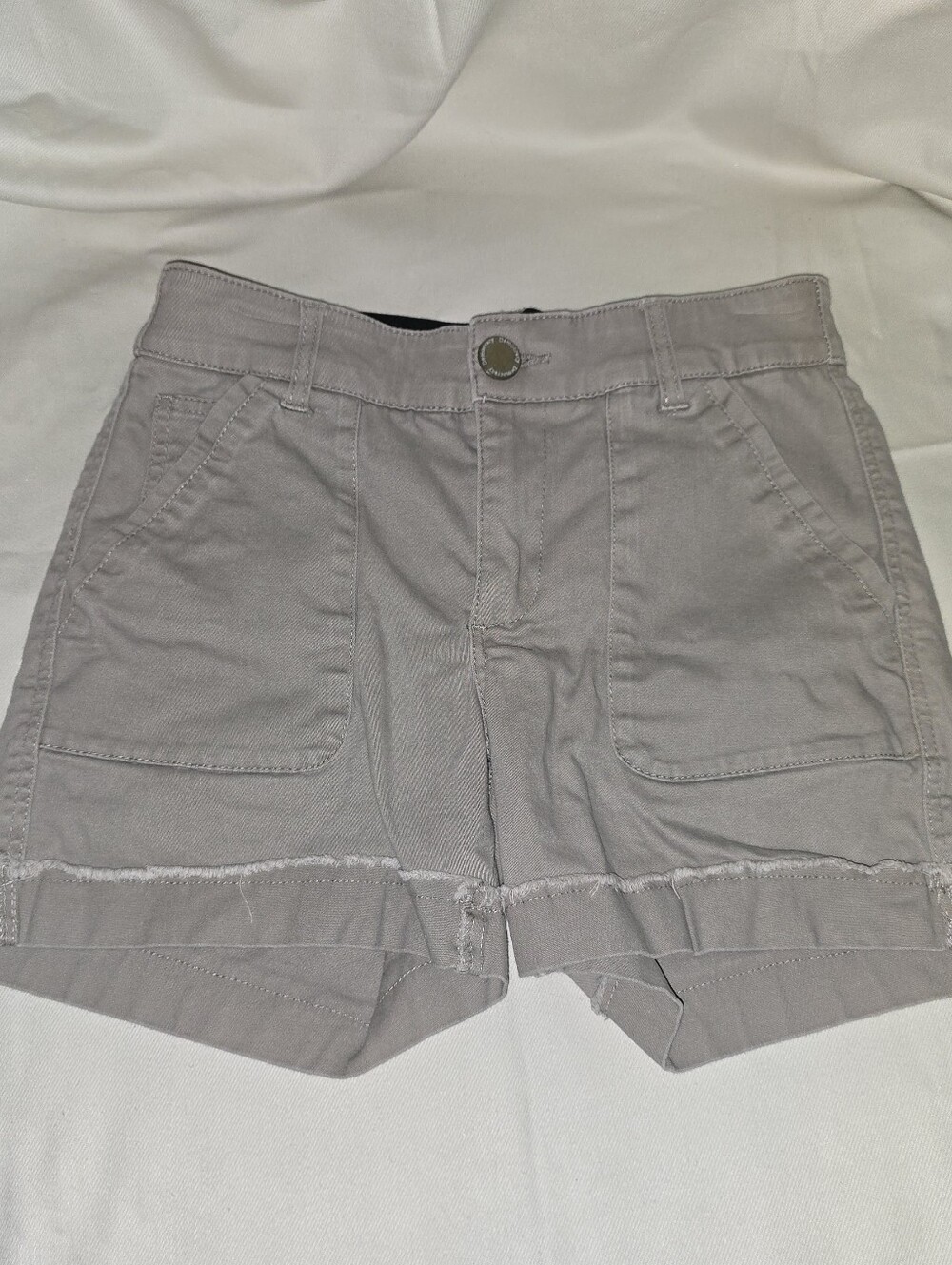 Democracy sz 2 "Ab" Technology Beige Gray Frayed Folded Cuffs Shorts
